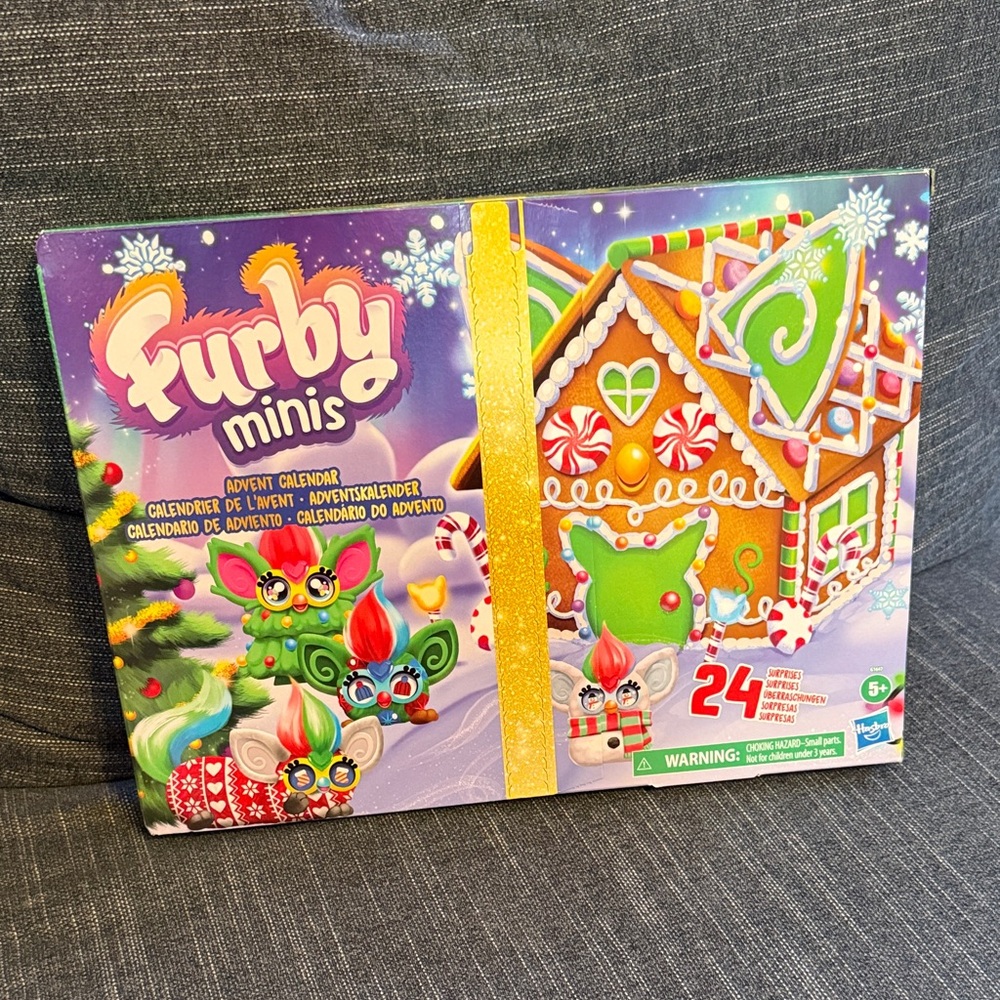 NEW Furby Minis Advent Countdown Calendar Christmas Holiday Millenial